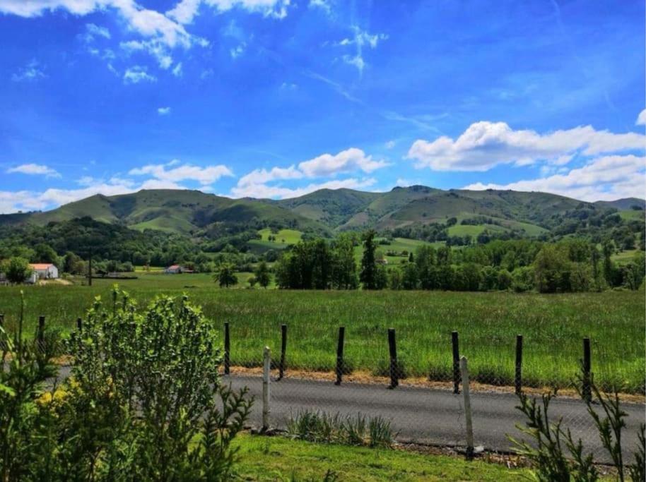 Maison Familiale Pays Basque Ahaxe-Alciette-Bascassan 外观 照片