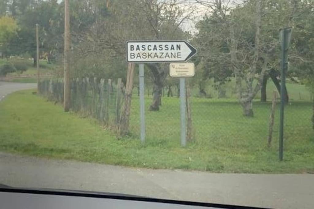 Maison Familiale Pays Basque Ahaxe-Alciette-Bascassan 外观 照片